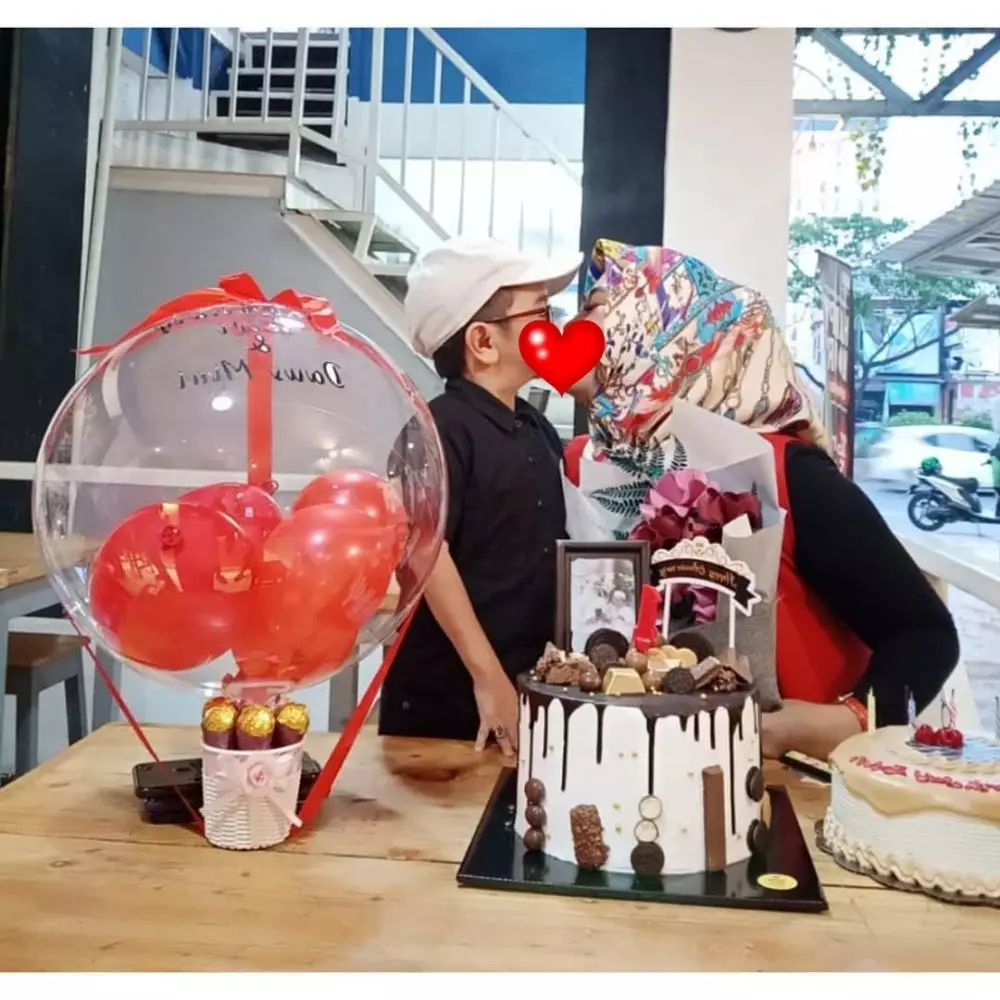 ulang tahun pernikahan Daus Mini dan Selvi © 2019 instagram.com ulang tahun pernikahan Daus Mini dan Selvi © 2019 instagram.com