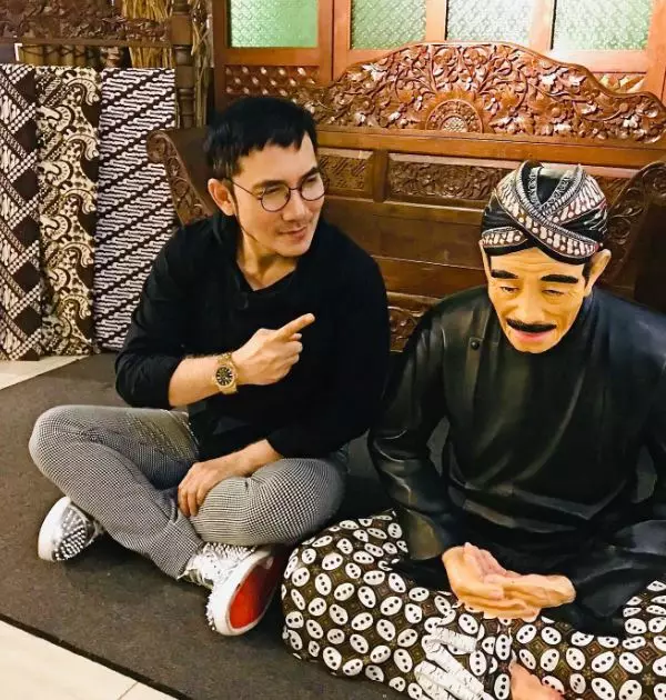 potret terbaru yana julio Instagram potret terbaru yana julio Instagram