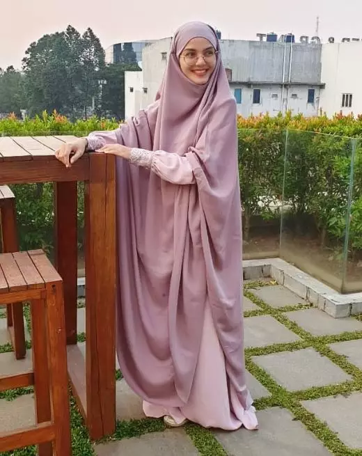 potret terbaru nadya almira Instagram