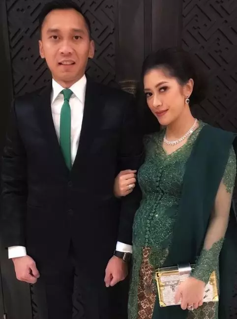aliyah rajasa pakai kebay Instagram aliyah rajasa pakai kebay Instagram