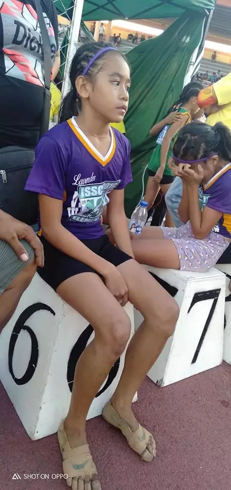 lomba lari nyeker kaki diperban © Facebook/predirick.valenzuela