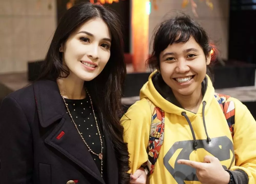 Bukti Sandra Dewi rendah hati  Instagram 