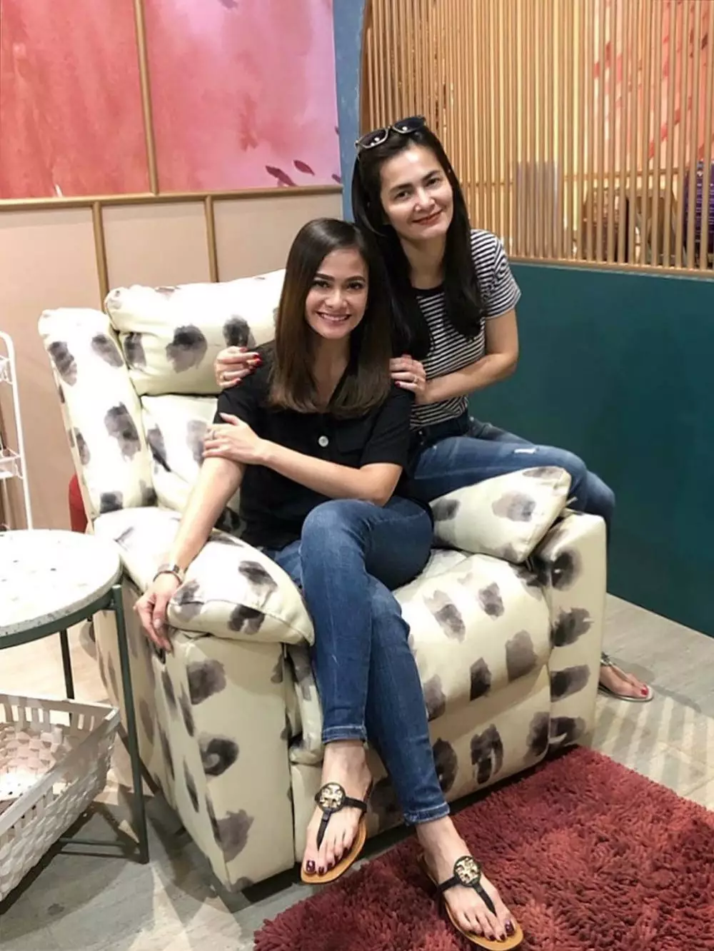 potret ersa dan cut tari Instagram  potret ersa dan cut tari Instagram