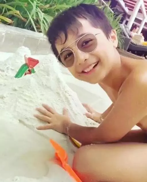 potret terbaru bintang pratama Instagram