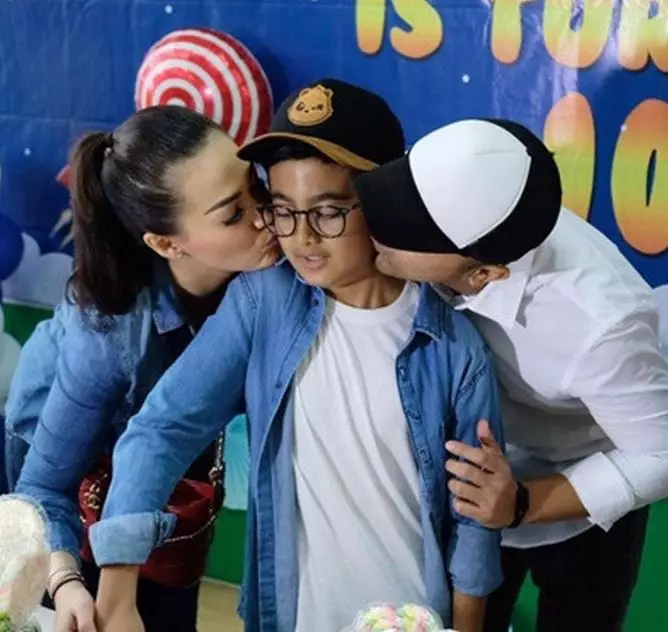 potret terbaru bintang pratama Instagram