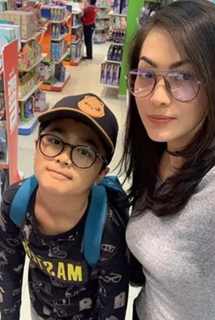 potret terbaru bintang pratama Instagram