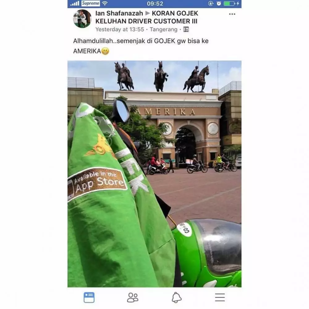 driver ojek cari penumpang kejauhan © berbagai sumber