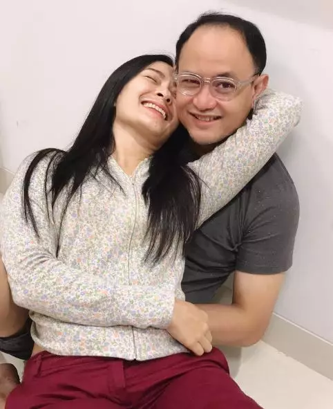 komentar iis dahlia soal suami Instagram komentar iis dahlia soal suami Instagram