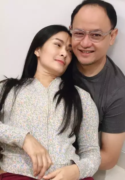 komentar iis dahlia soal suami Instagram komentar iis dahlia soal suami Instagram