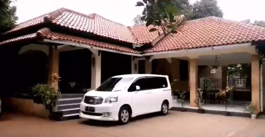 rumah paling ikonik drama televisi Indonesia © 2019 berbagai sumber rumah paling ikonik drama televisi Indonesia © 2019 berbagai sumber