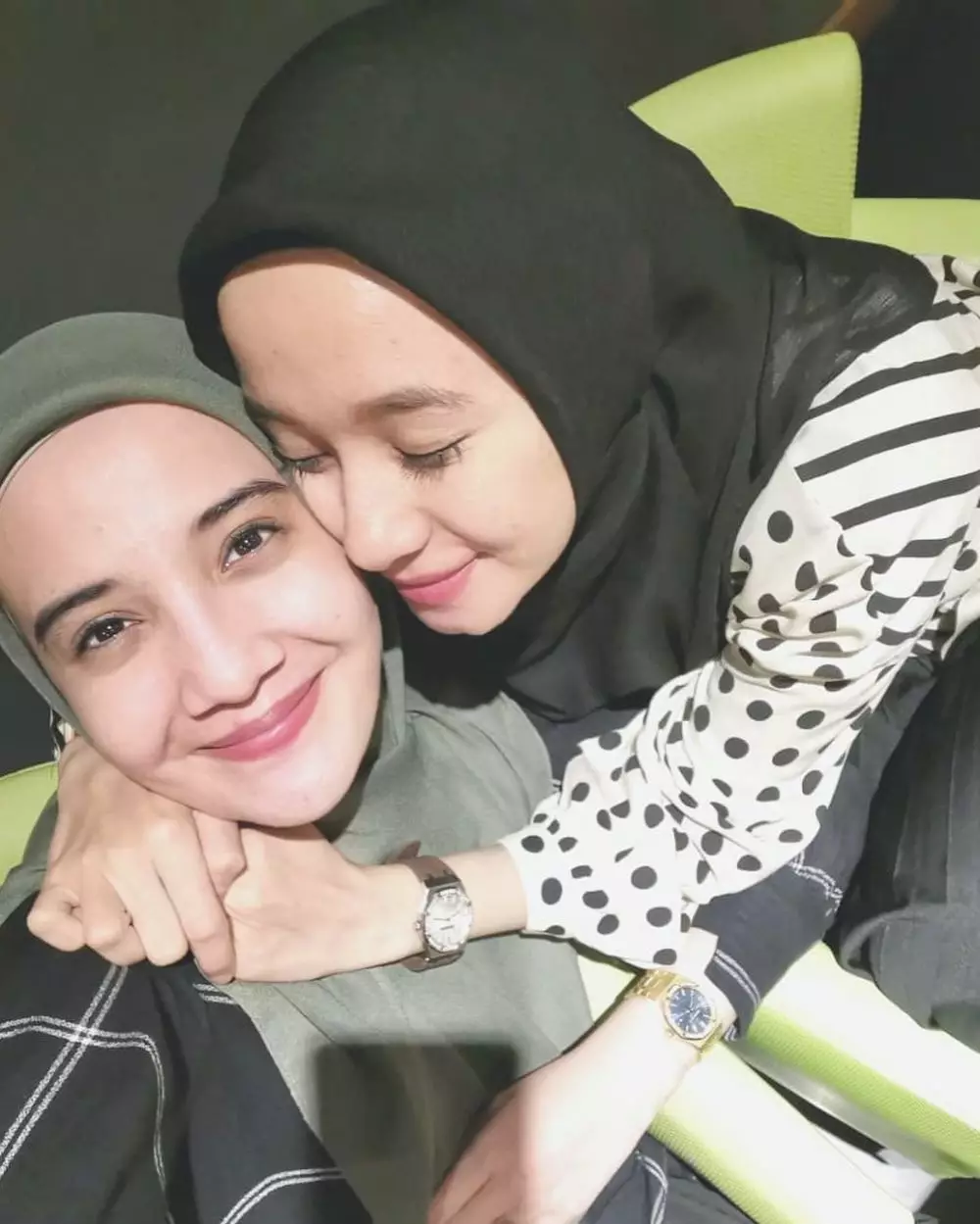 Zaskia dan Bella  Instagram  Zaskia dan Bella  Instagram