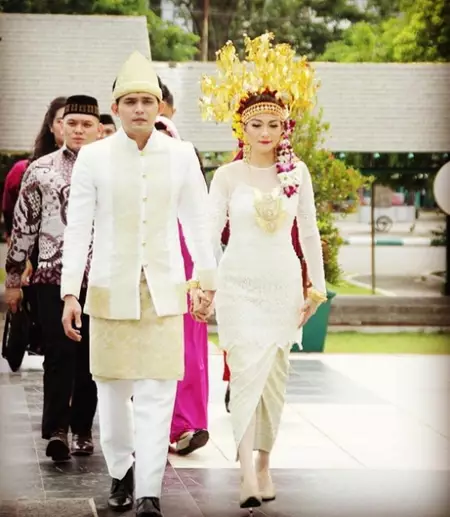 seleb nikah adat Palembang © 2019 berbagai sumber