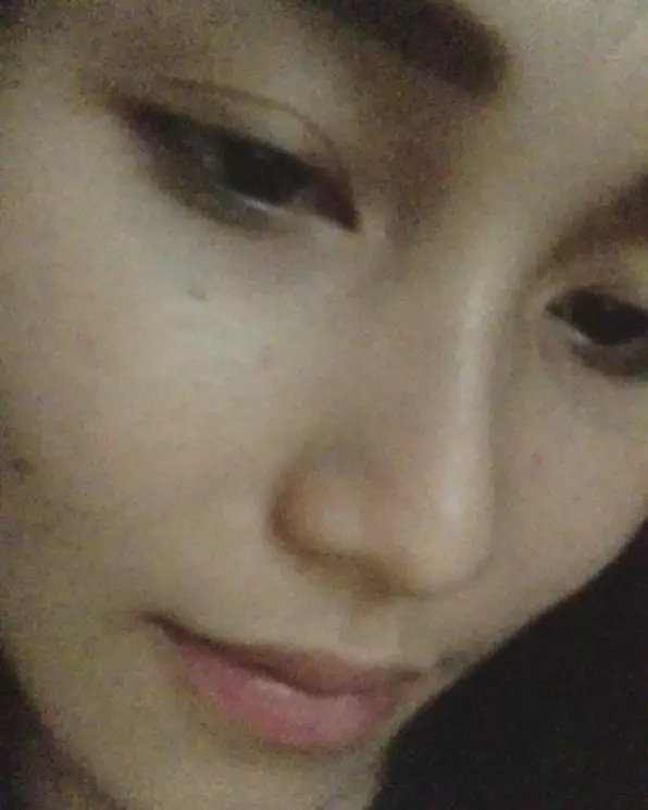 8 Potret muka bantal Ayu Ting Ting Instagram  8 Potret muka bantal Ayu Ting Ting Instagram