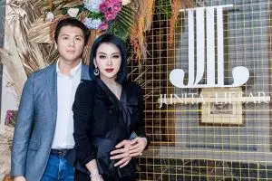 Ditanya soal resolusi 2020, Syahrini ingin miliki momongan