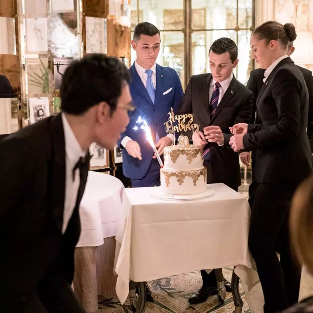 Ultah Otis di Paris  Instagram 