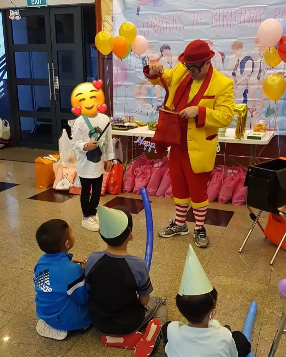 kejutan ultah anak denada © 2019 brilio.net kejutan ultah anak denada © 2019 brilio.net