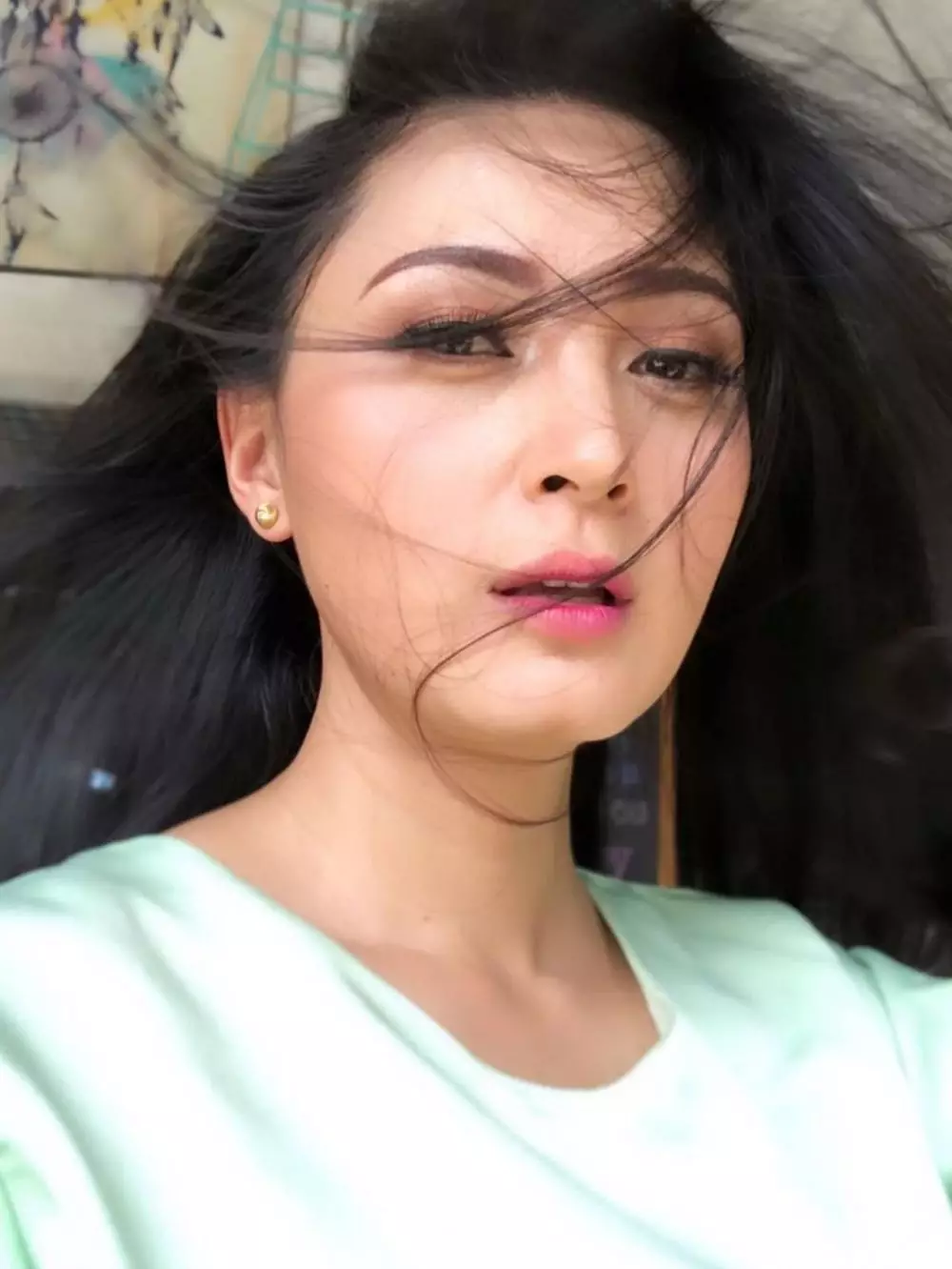 potret terbaru della puspita Instagram