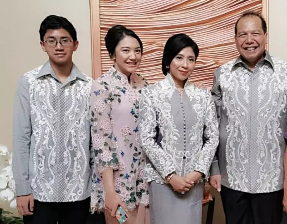 6 Potret kebersamaan Putri dan adiknya © 2019 brilio.net