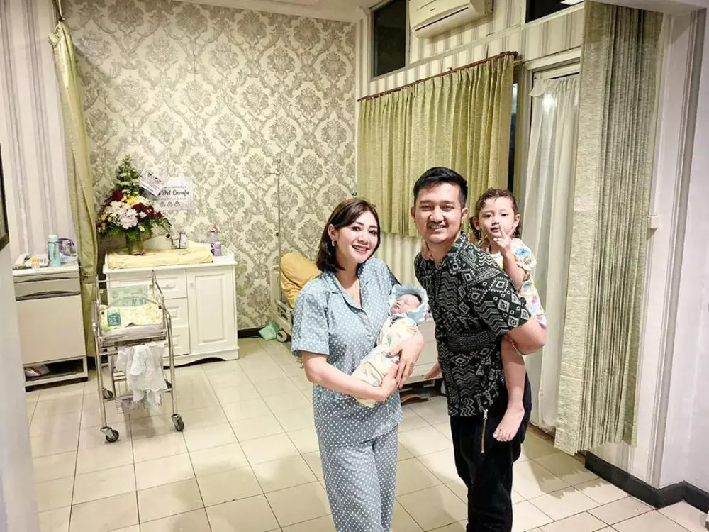 Tom Liwafa beli mobil Atta Halilintar © 2019 instagram.com