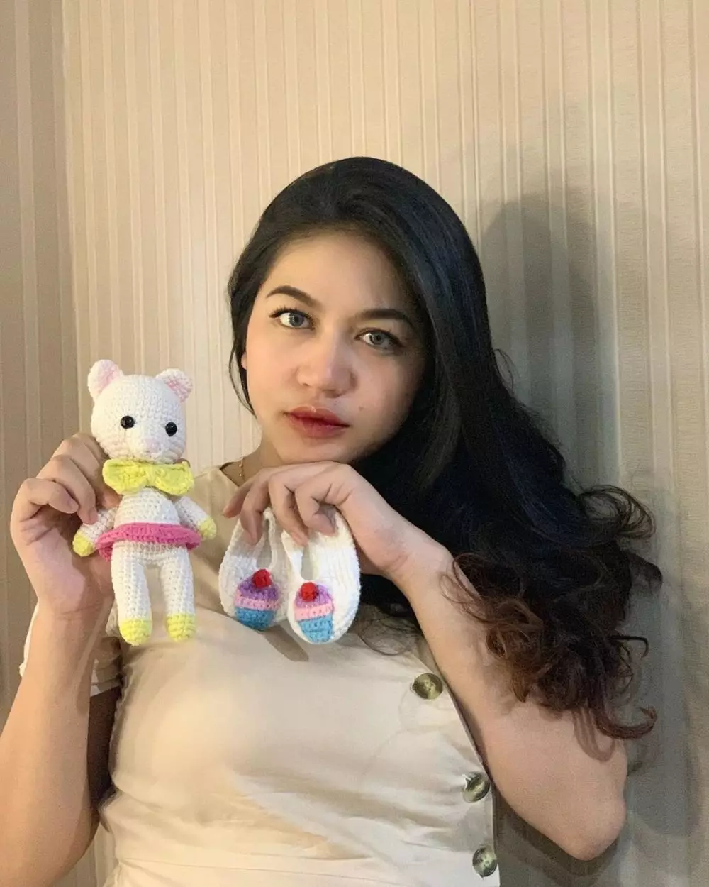 Gaya Eriska baby bump  Instagram 