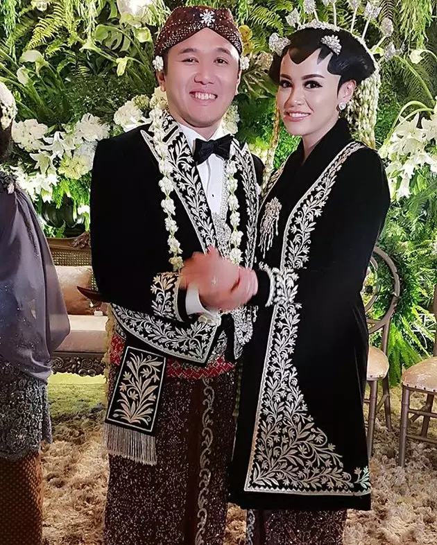 pernikahan adri elsa © 2019 brilio.net