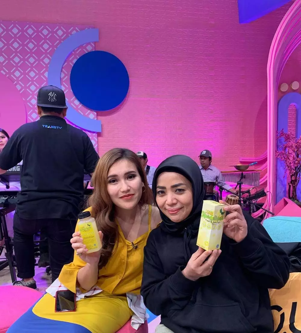 Muzdalifah dan seleb lain  Instagram  Muzdalifah dan seleb lain  Instagram