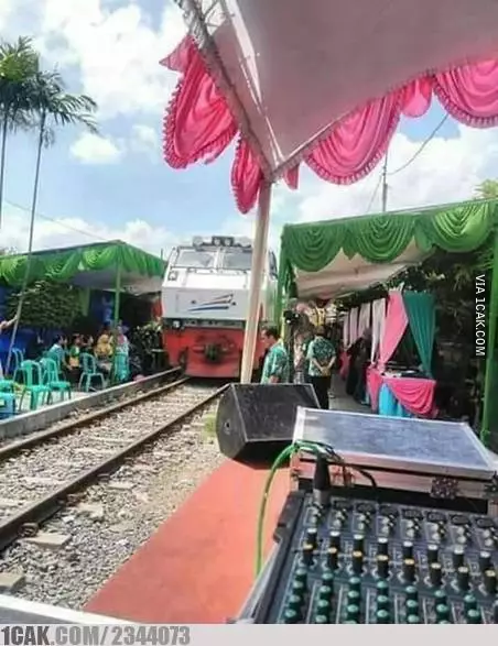 Potret tempat pernikahan tak biasa Instagram 