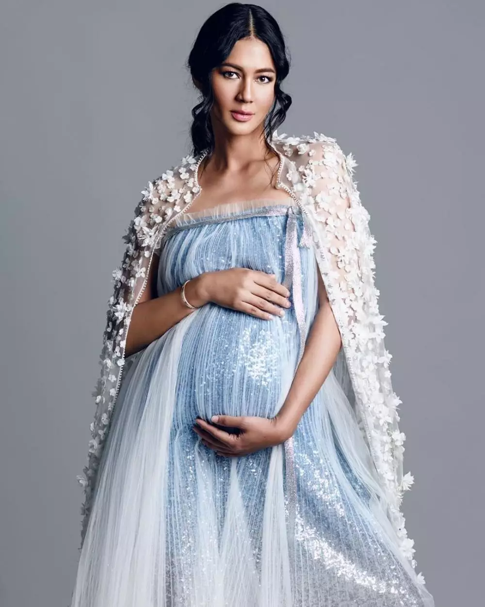 Maternity paula dalam banyak tema  Instagram 