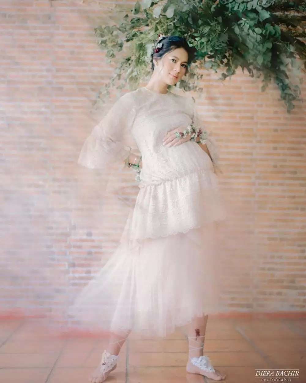 Maternity paula dalam banyak tema  Instagram 