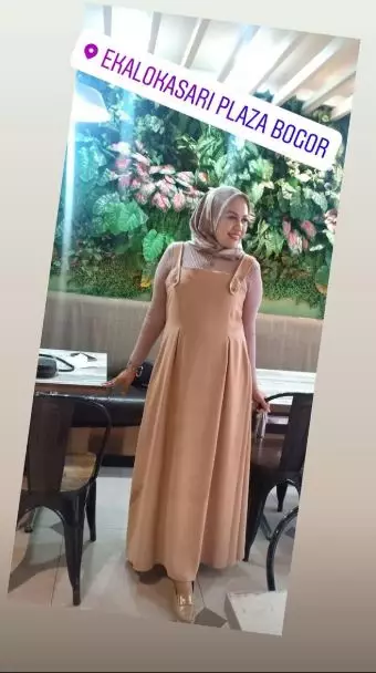 elly sugigi potong gigi © 2019 brilio.net