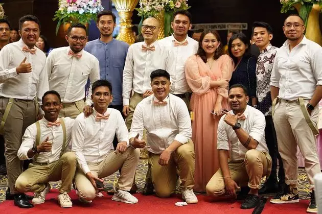 7 Potret terbaru Igo jaura Indonesian Idol 2010, manglingi © 2019 instagram.com 7 Potret terbaru Igo jaura Indonesian Idol 2010, manglingi © 2019 instagram.com