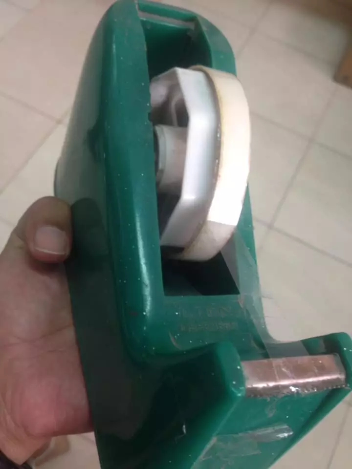 tutorial nyeleneh starbucks sobat misqueen © Facebook/awankwunk tutorial nyeleneh starbucks sobat misqueen © Facebook/awankwunk