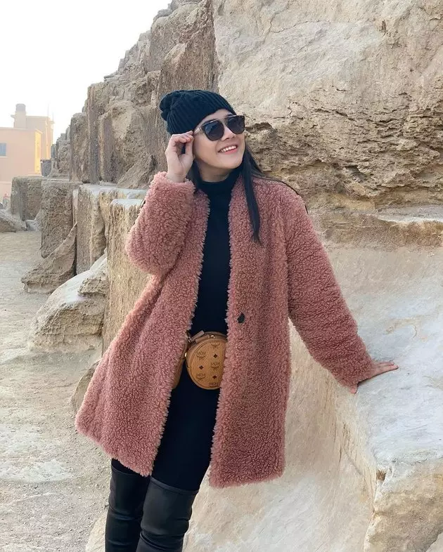 7 Potret liburan Felicya Angelista di Mesir, impian jadi nyata © 2019 instagram.com 7 Potret liburan Felicya Angelista di Mesir, impian jadi nyata © 2019 instagram.com