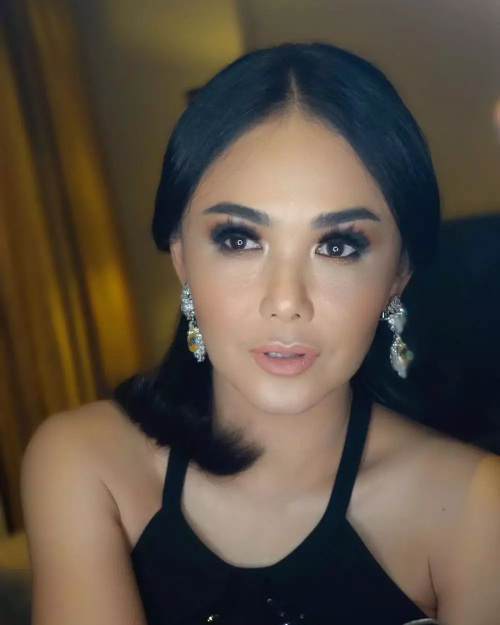 5 Penyanyi ini ungkap pernah alami KDRT Instagram/@yunishara36