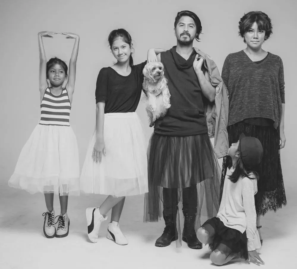 Wajah anak cewek seleb ini mirip banget ayahnya instagram 