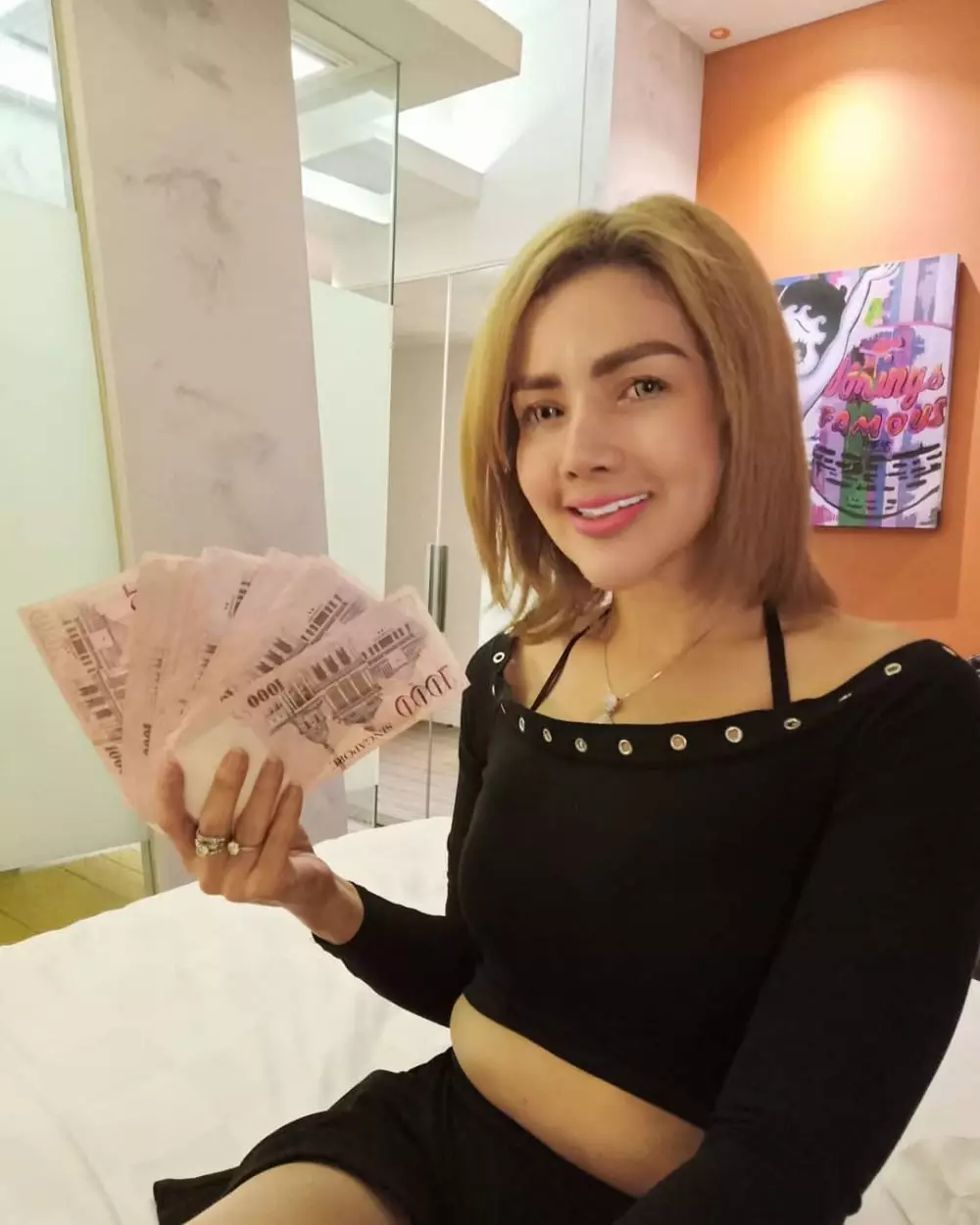 barbie kumalasari pamer dollar singapura © Instagram/@barbiekumalasari barbie kumalasari pamer dollar singapura © Instagram/@barbiekumalasari