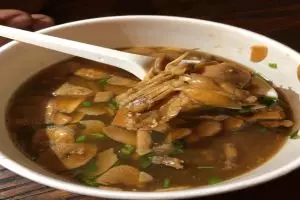 Mencicipi kelezatan swike, sup kodok dengan kuah tauco