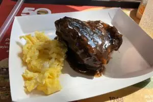 Dua menu baru McDonald's Indonesia, berlumur saus lada hitam enak