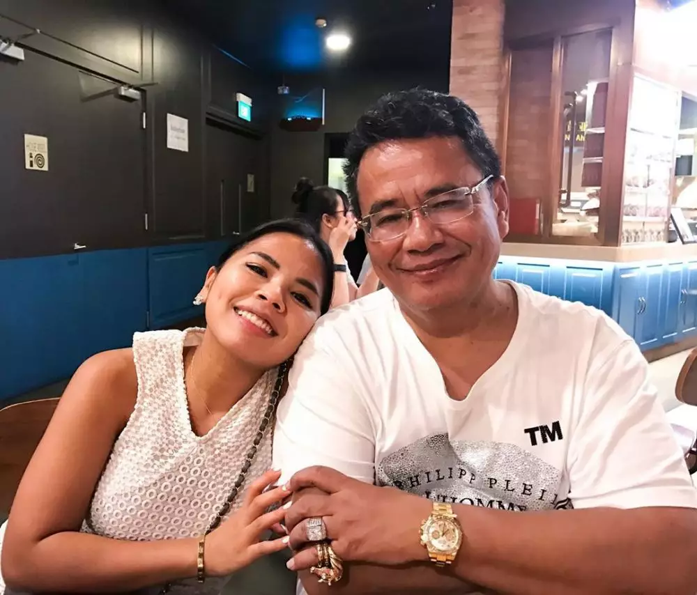 Hotman Paris dan anaknya © 2019 Instagram