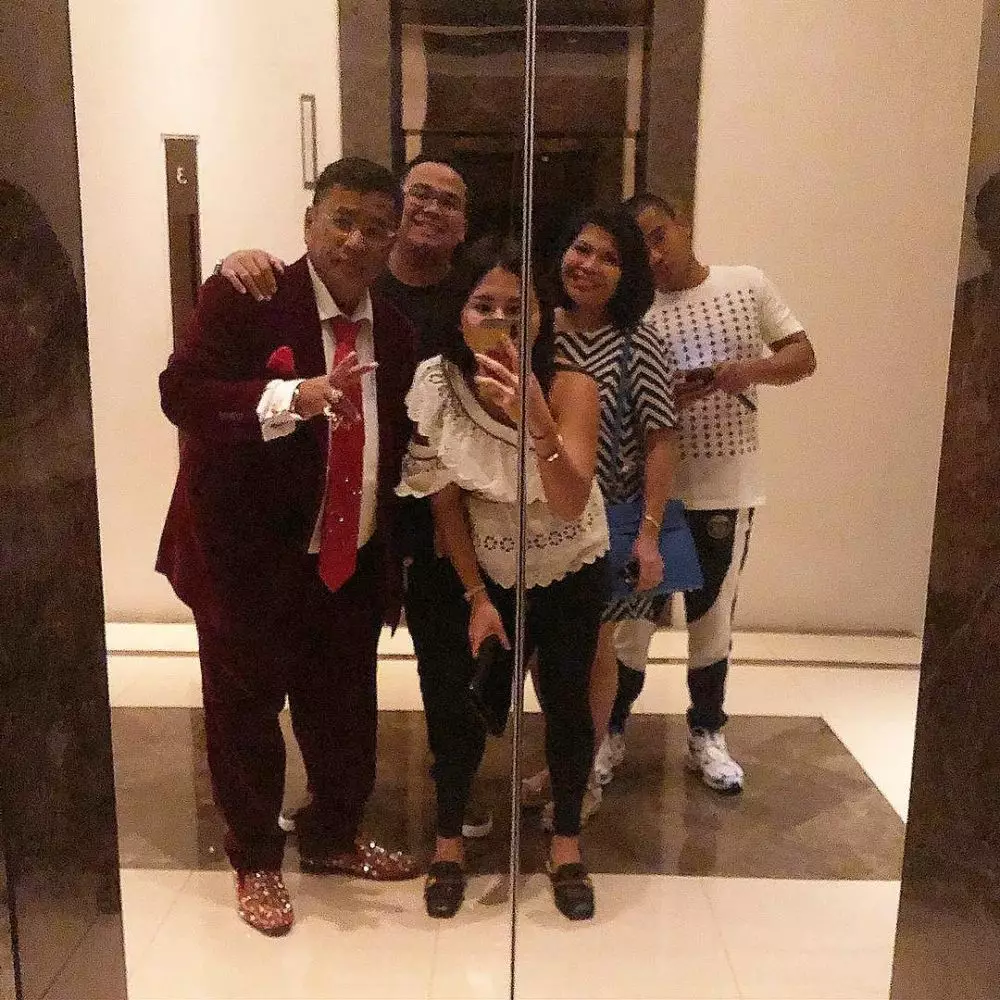 Hotman Paris dan anaknya © 2019 Instagram