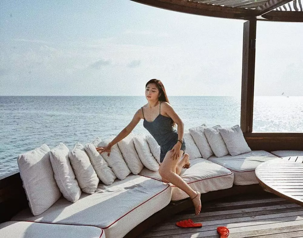 Nikita Willy pamer bahu  Instagram 