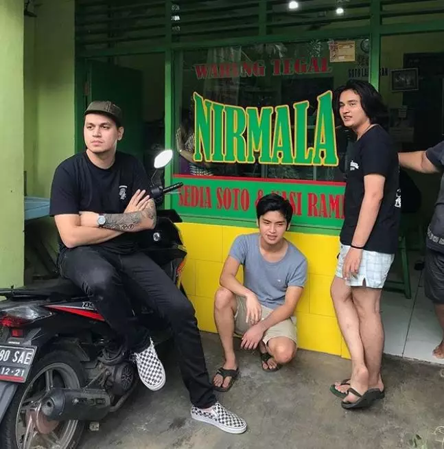 esa sigit rambut gondrong  Instagram