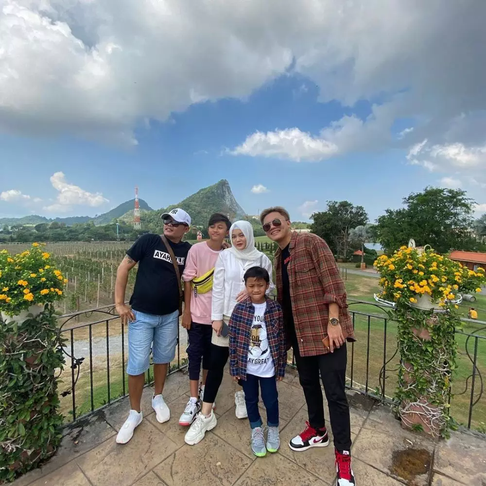 liburan sule bangkok © 2019 brilio.net