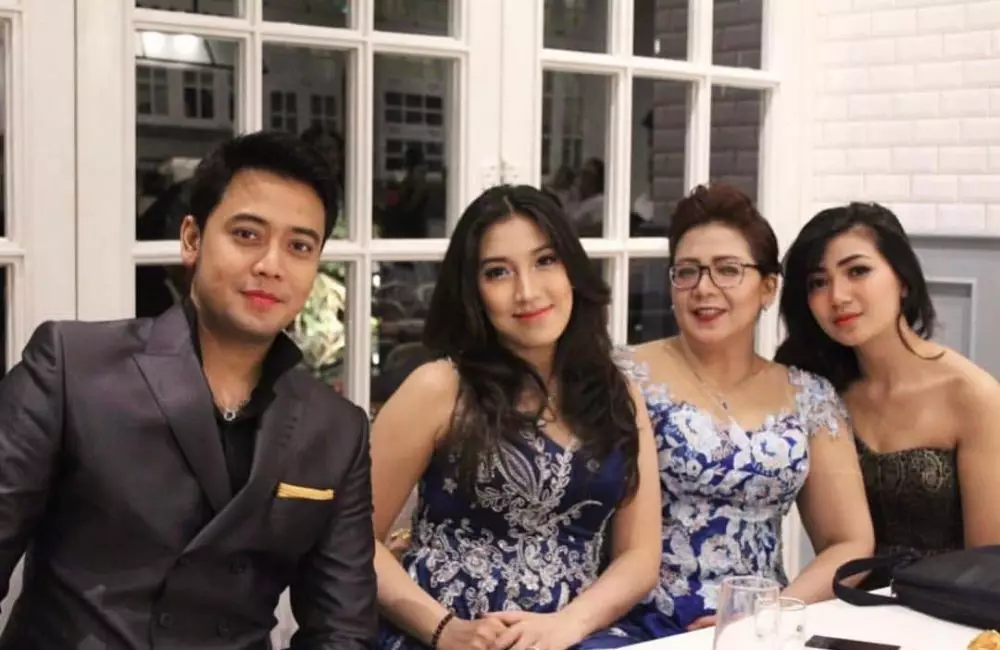 kriss hatta adik © 2019 brilio.net