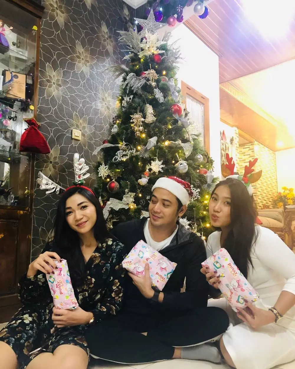 kriss hatta adik © 2019 brilio.net