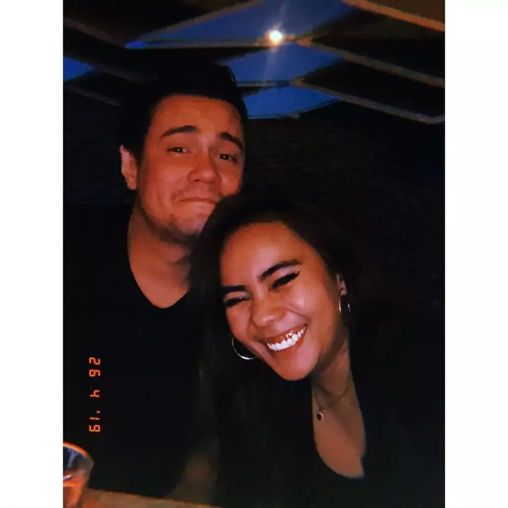 Bobby dan pasangan Instagram 