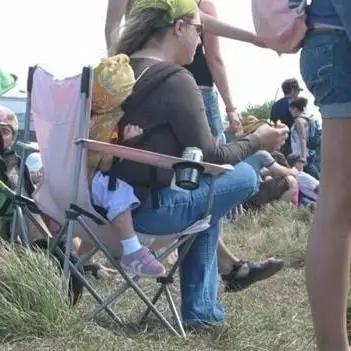 life hack nyeleneh orang mager © 2019 1cak.com