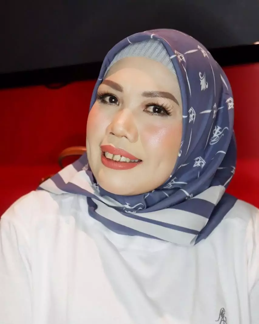 seleb ini pernah menjadi asisten rumah tangga Instagram seleb ini pernah menjadi asisten rumah tangga Instagram