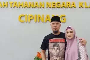 Momen Mulan Jameela jemput Ahmad Dhani di rutan, penuh kebahagiaan