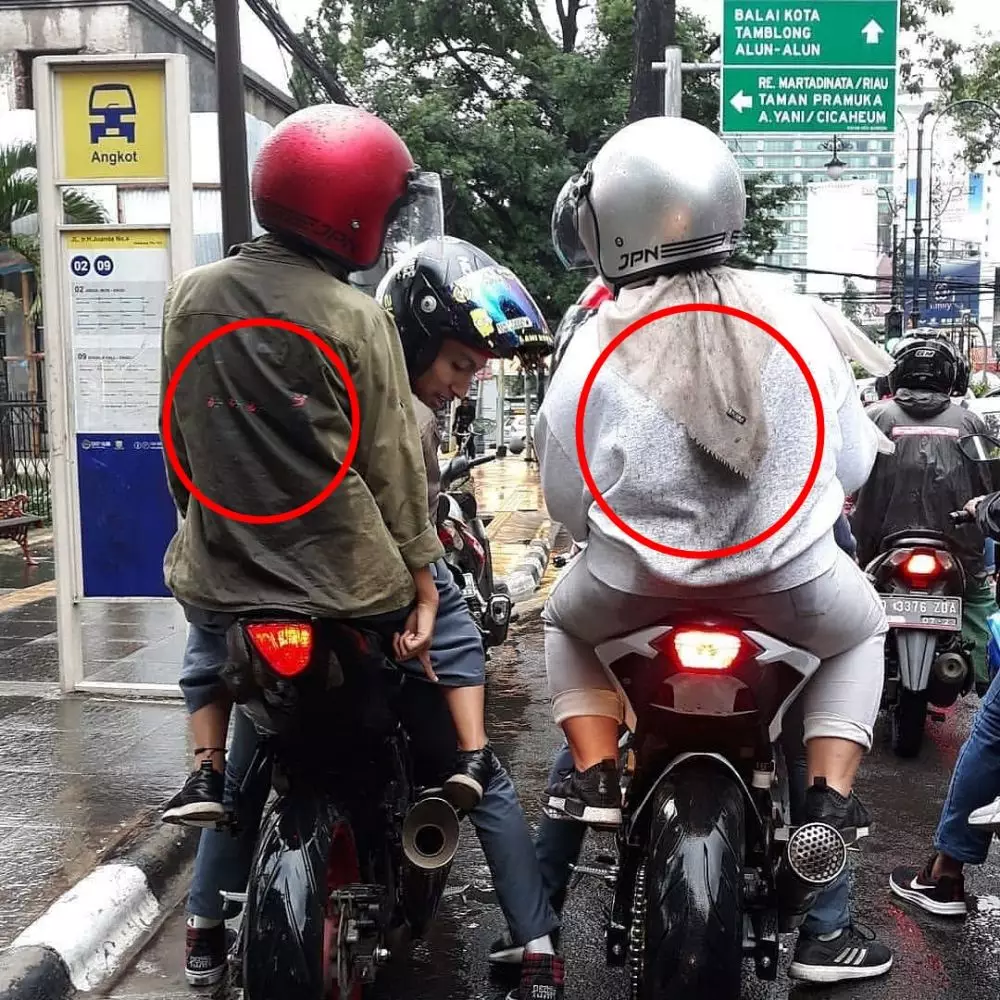 susahnya naik motor gede ketawa kasihan © berbagai sumber susahnya naik motor gede ketawa kasihan © berbagai sumber